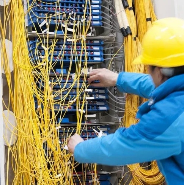 Enhanced Security Tight Fiber Indoor Fiber Optic Cable GJFJV for Dependable Connection