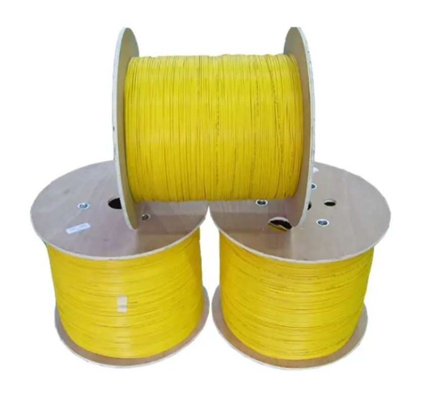 Single/Multi Mode Indoor Fiber Optic Cable with Aramid Yarn Strength Member and PVC/LSZH Inner Sheath Material