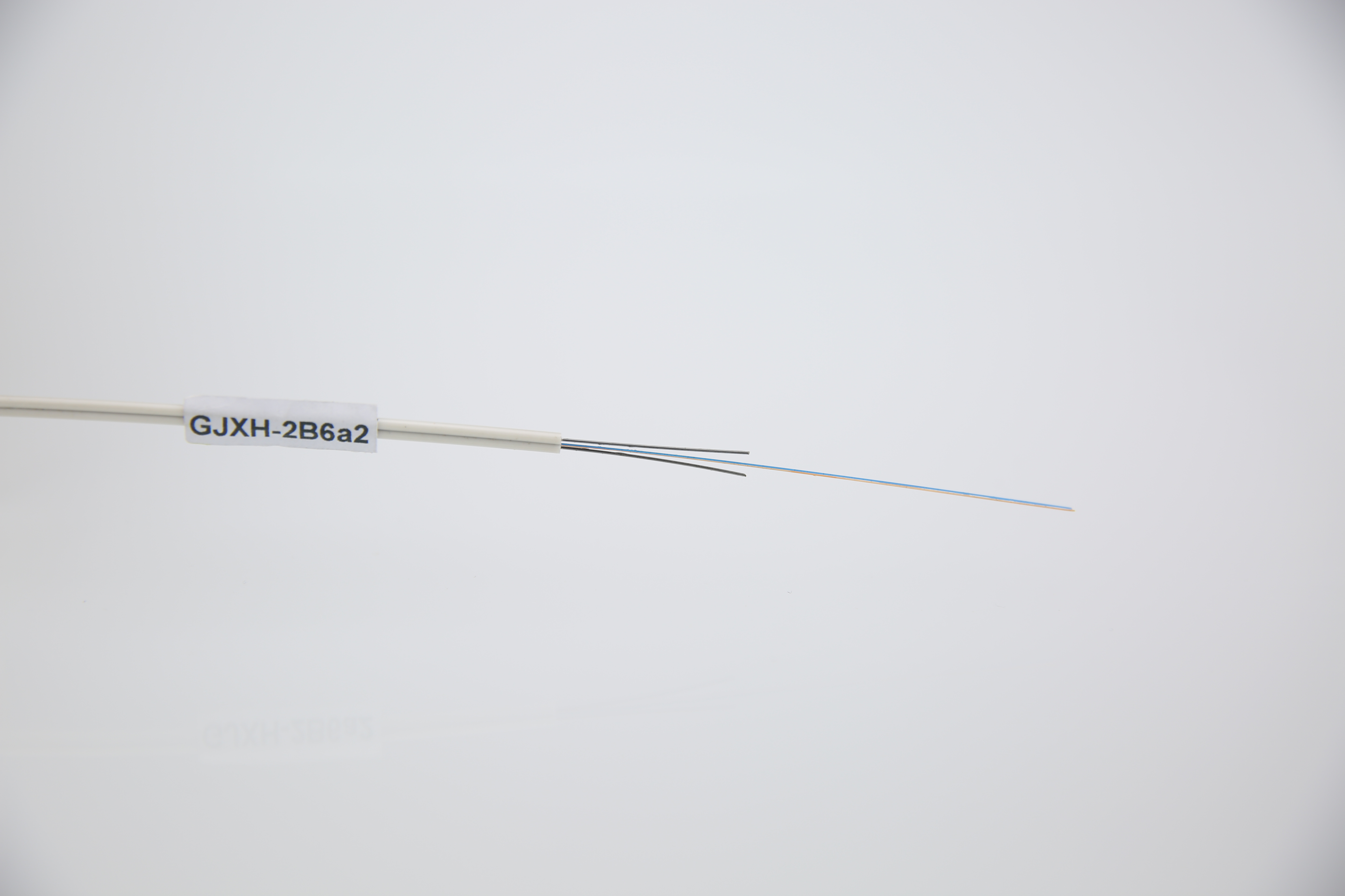Metal Reinforced Butterfly Optical Cable with LSZH Sheath